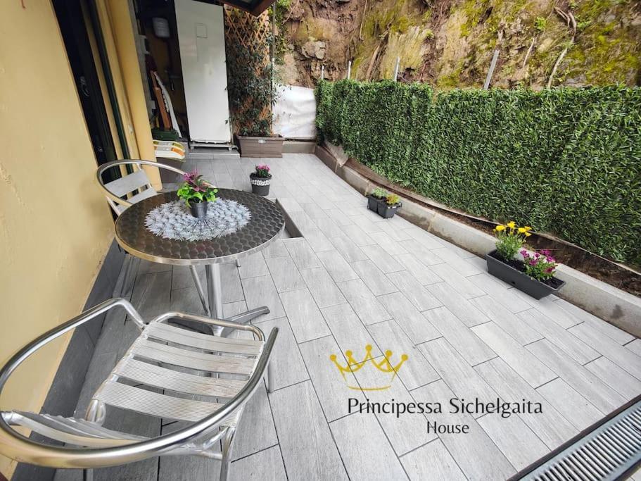 Principessa Sichelgaita House Villa Salerno Dış mekan fotoğraf